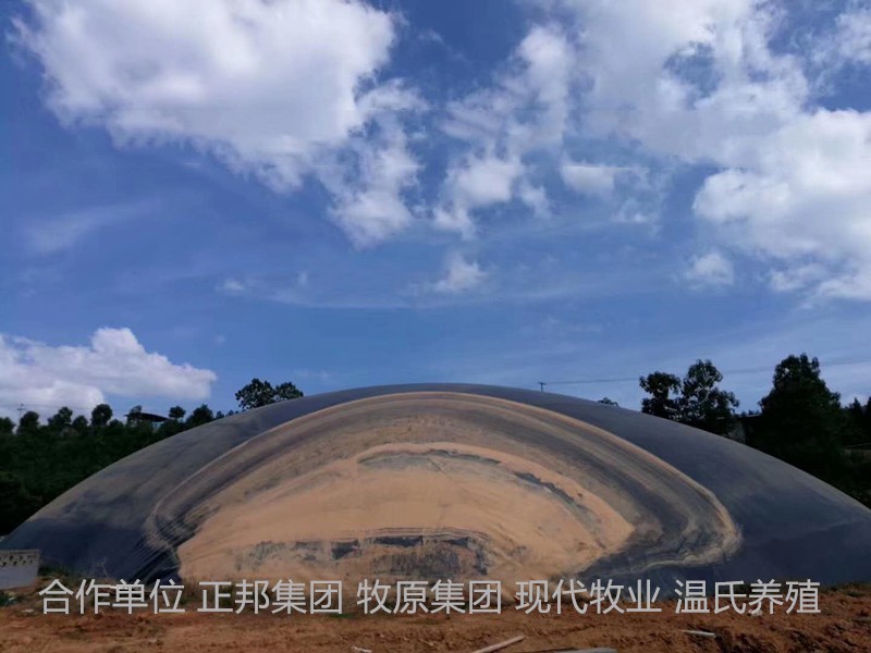 黑膜沼氣如何排渣？